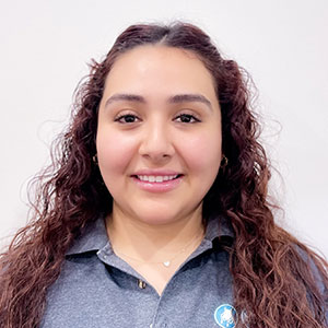 Natalie Montelongo - Customer Service Personnel